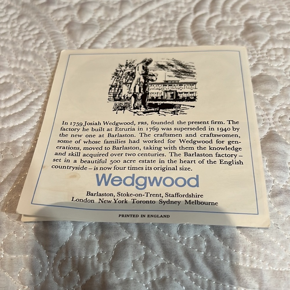 Wedgewood‎ 1970 Christmas plate - Picture 14 of 16